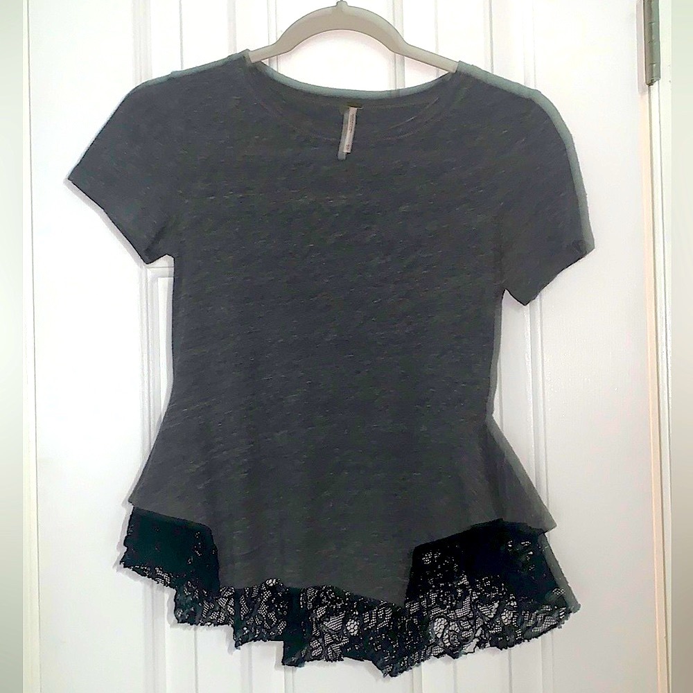 Free People gray and black lace shirt sz Small - Picture 7 of 9